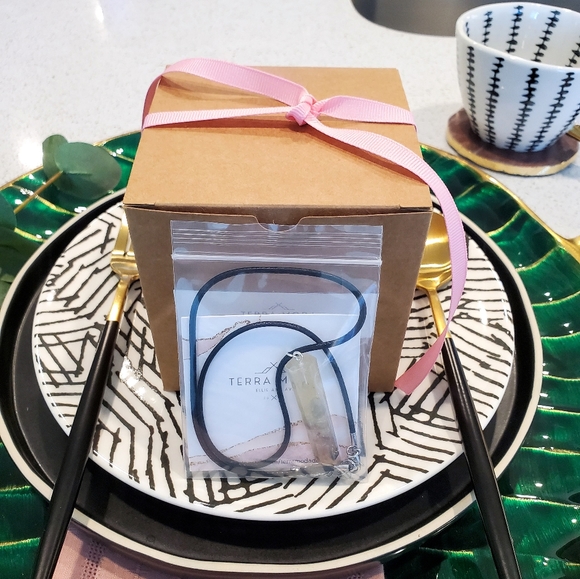 Gift wrapping available for any purchase! - Picture 6 of 13